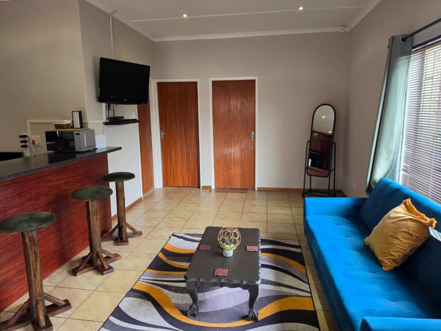 To Let 2 Bedroom Property for Rent in Rhodesdene Northern Cape
